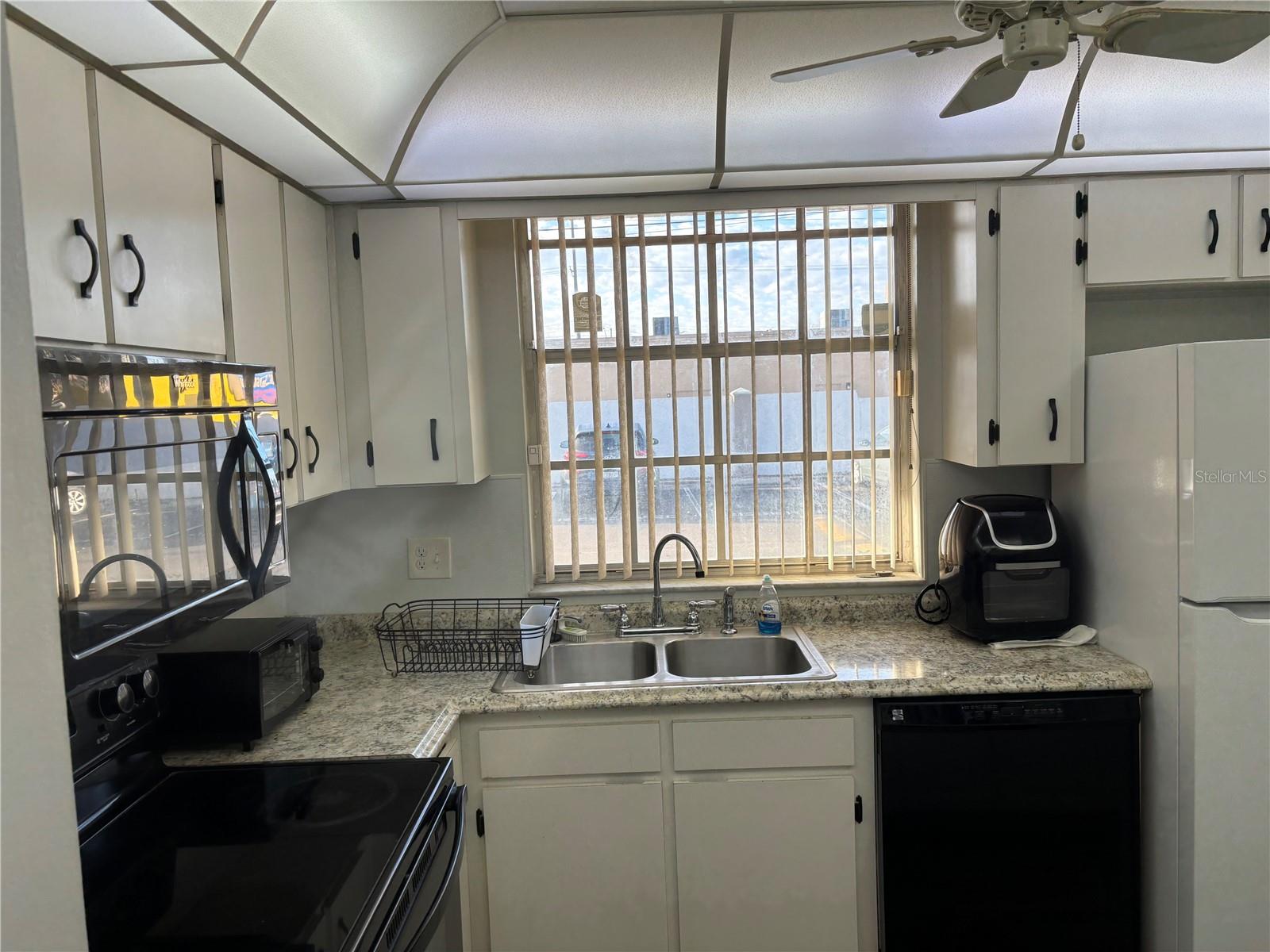 Details for 810 Oakgrove Drive 175, BRANDON, FL 33510