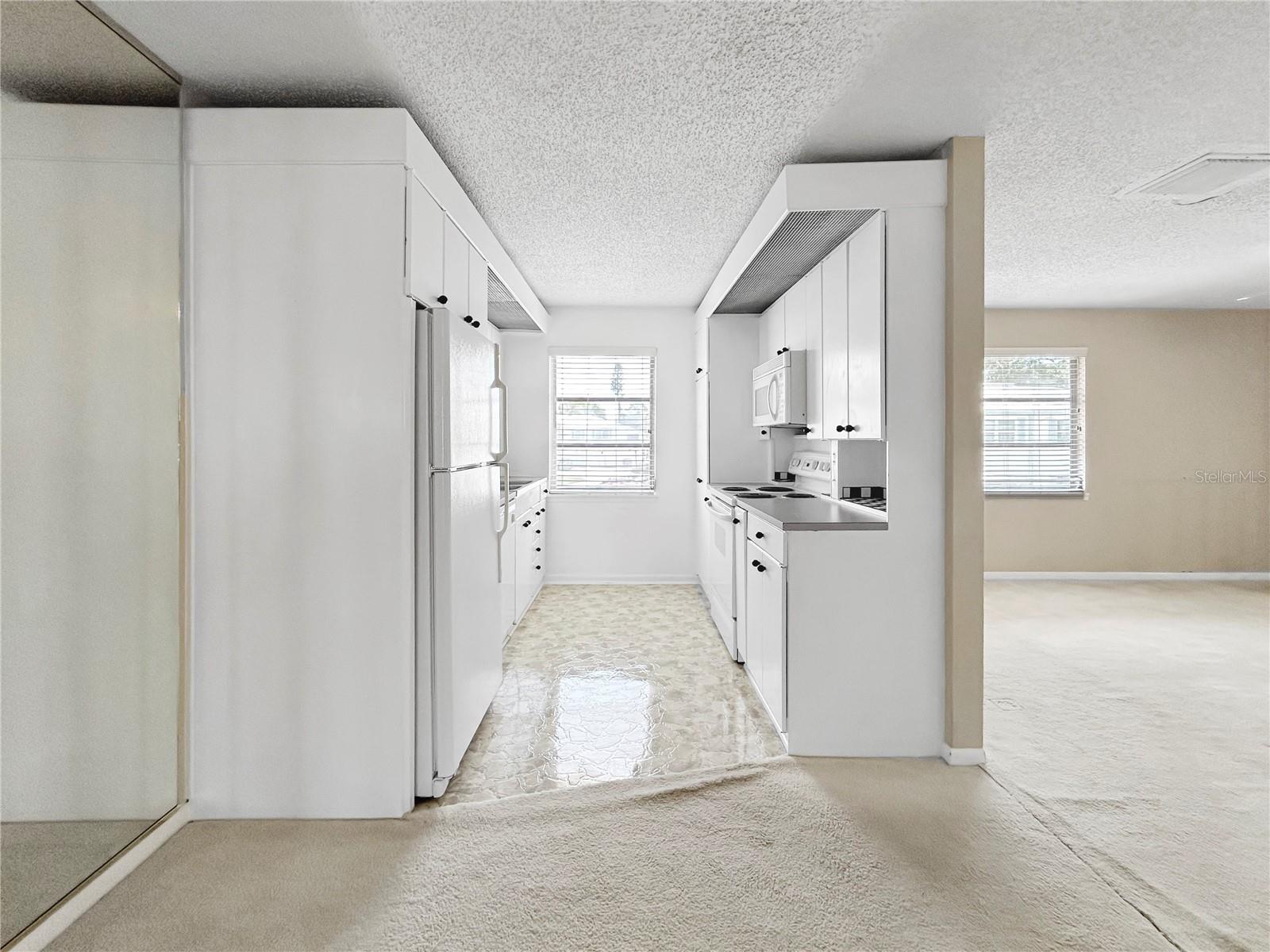 Image 16 of 31 For 3265 40th Way S E