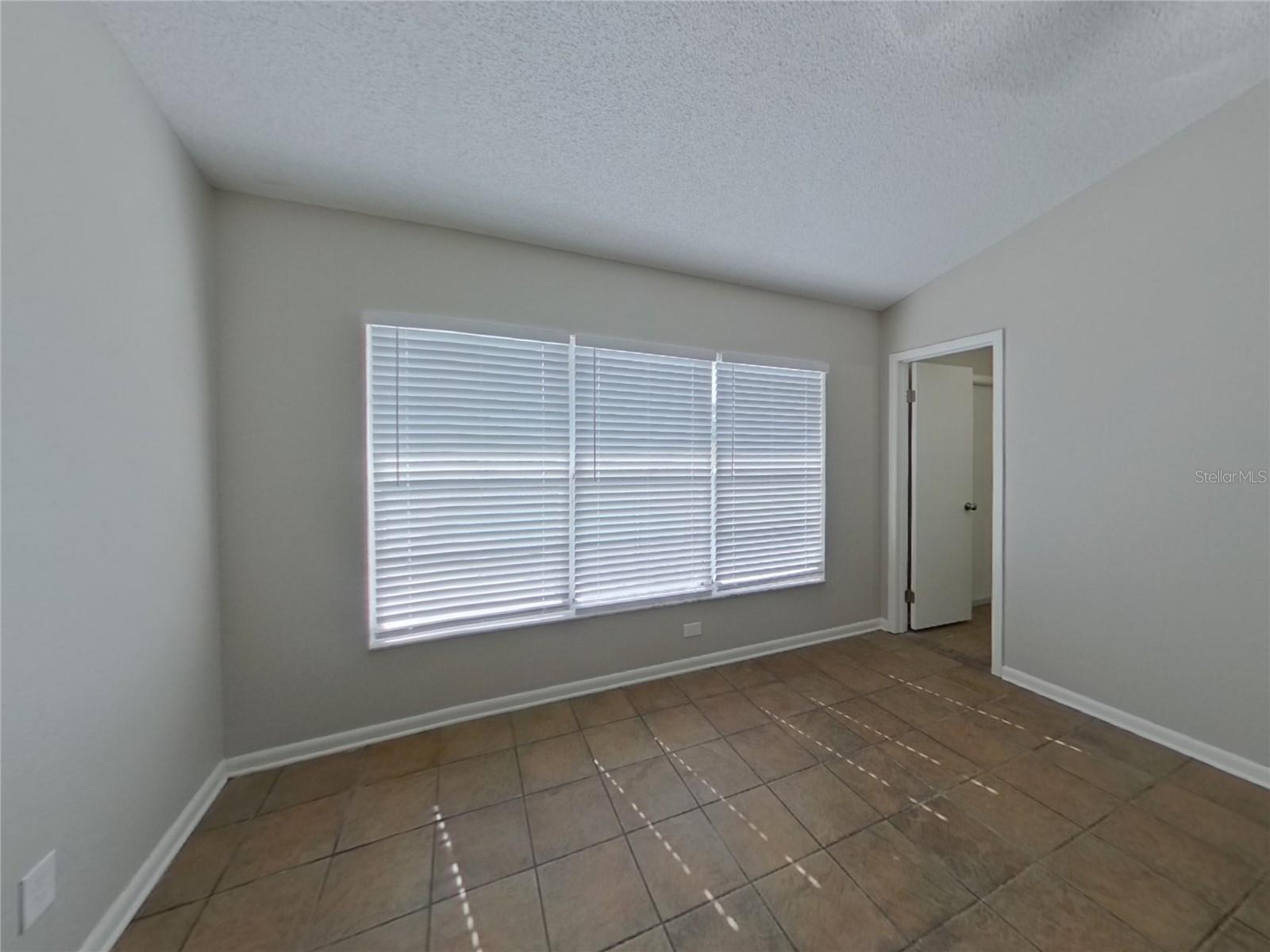 Image 10 of 23 For 10414 Deepbrook Drive