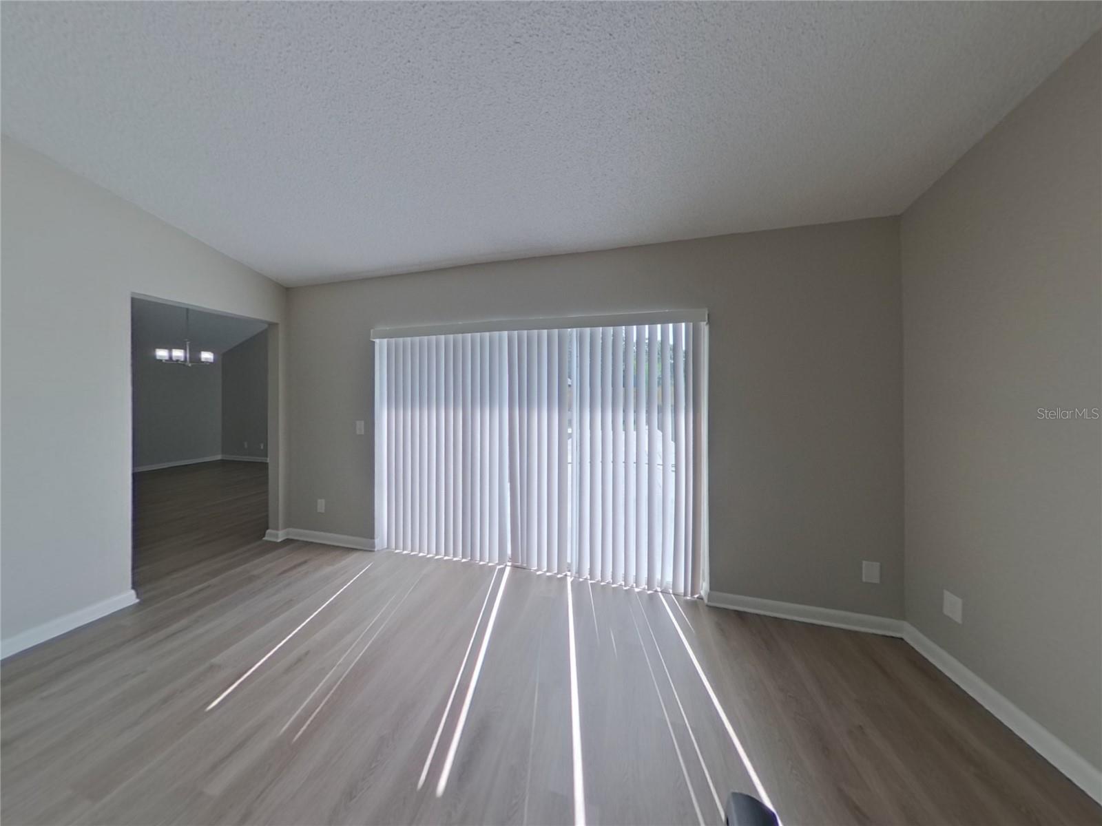 Image 4 of 23 For 10414 Deepbrook Drive