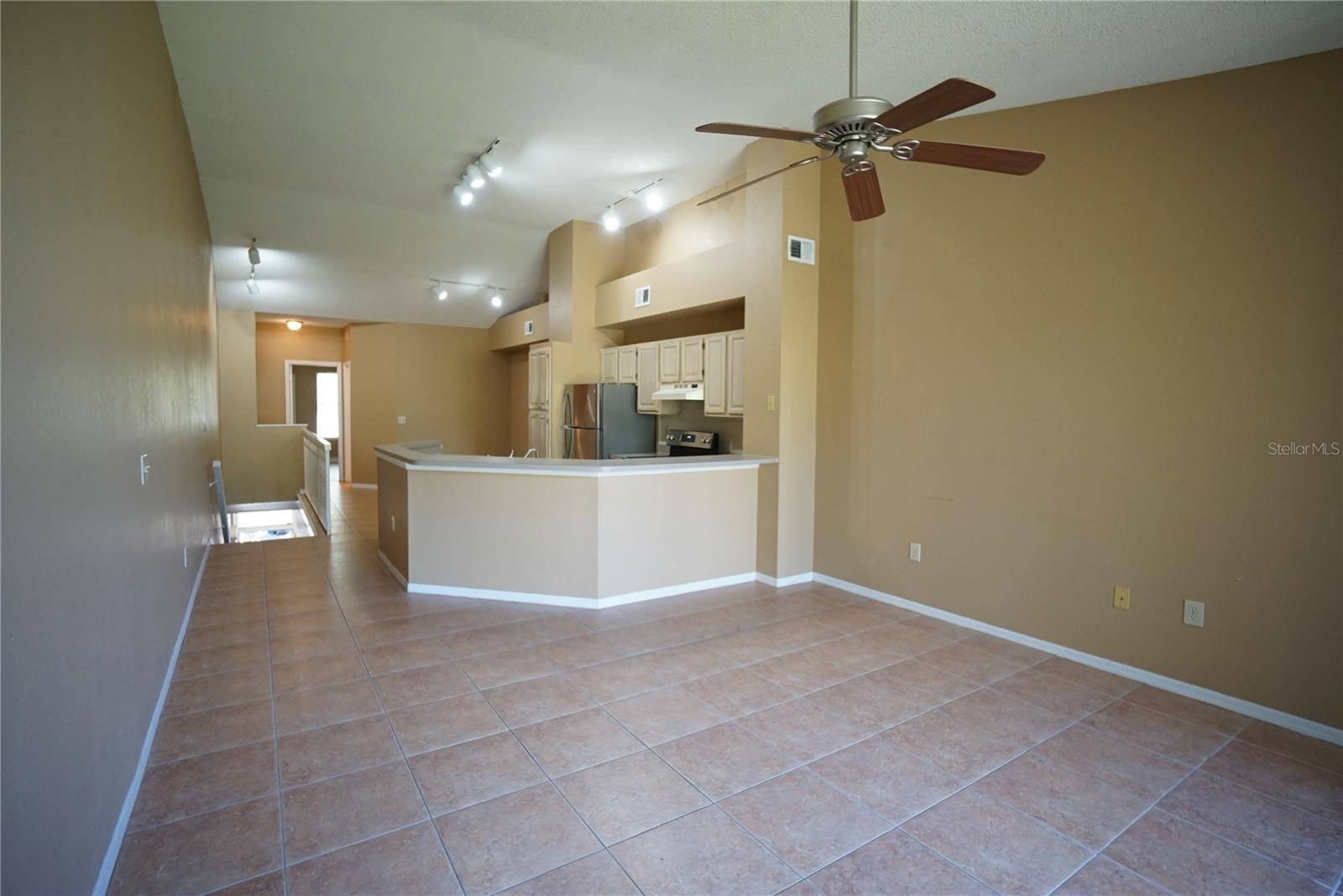 Image 4 of 16 For 1060 Normandy Trace Road 1060