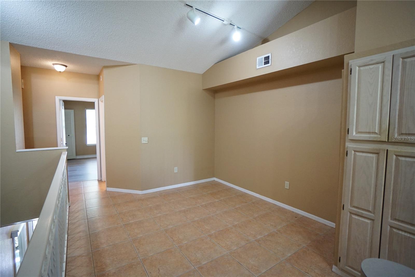 Image 9 of 16 For 1060 Normandy Trace Road 1060