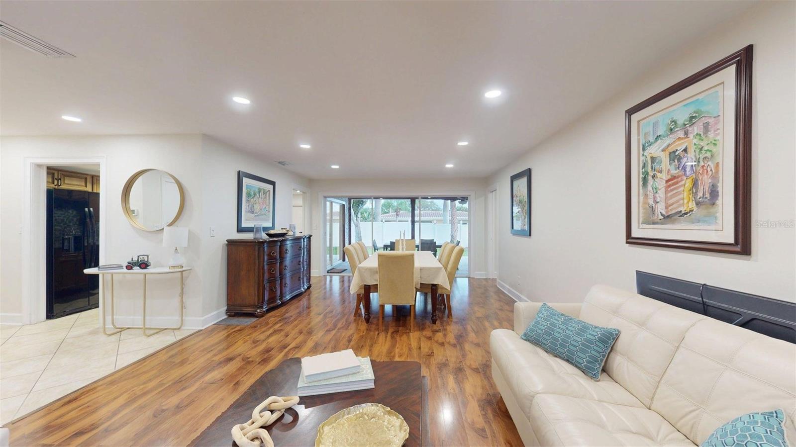 Image 11 of 47 For 14424 Neptune Road