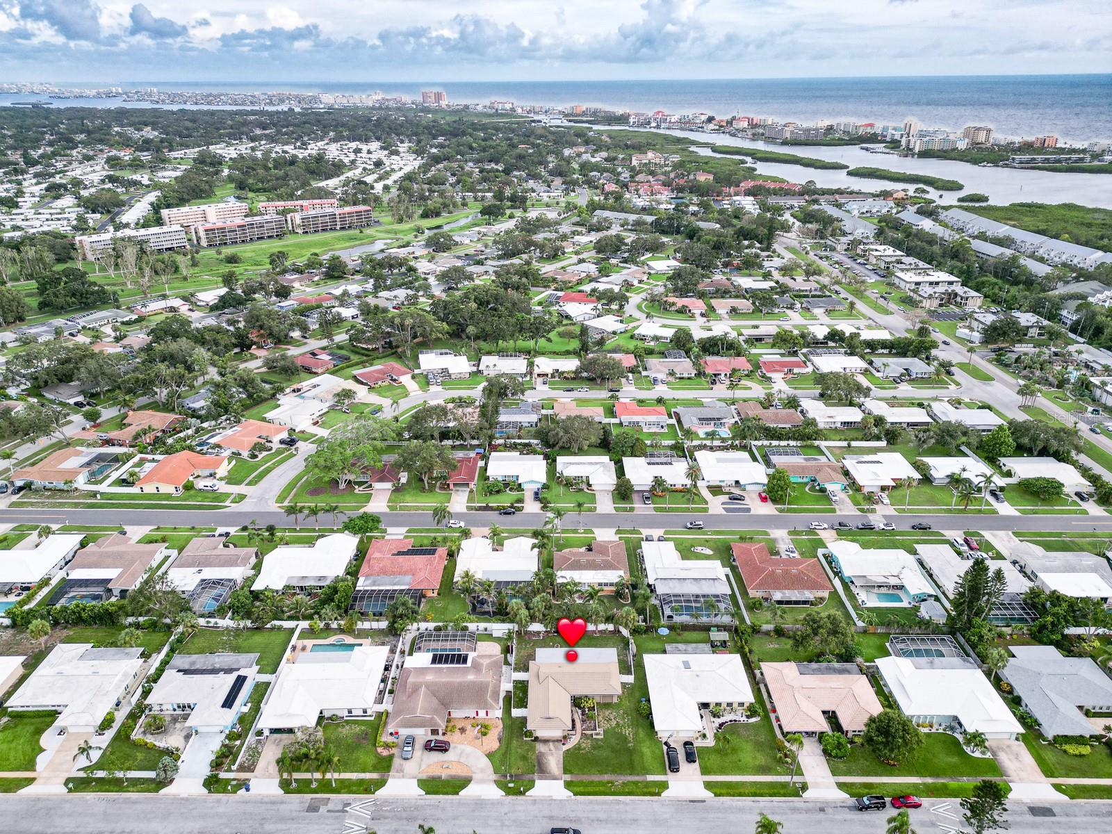 Image 2 of 47 For 14424 Neptune Road