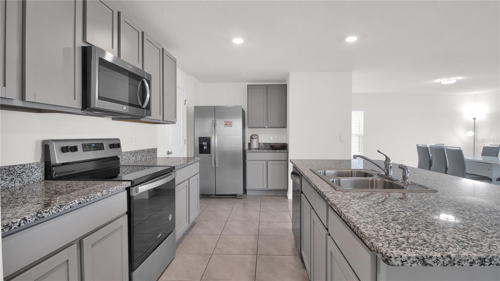 Image 7 of 25 For 16545 Mosaic Oar Drive