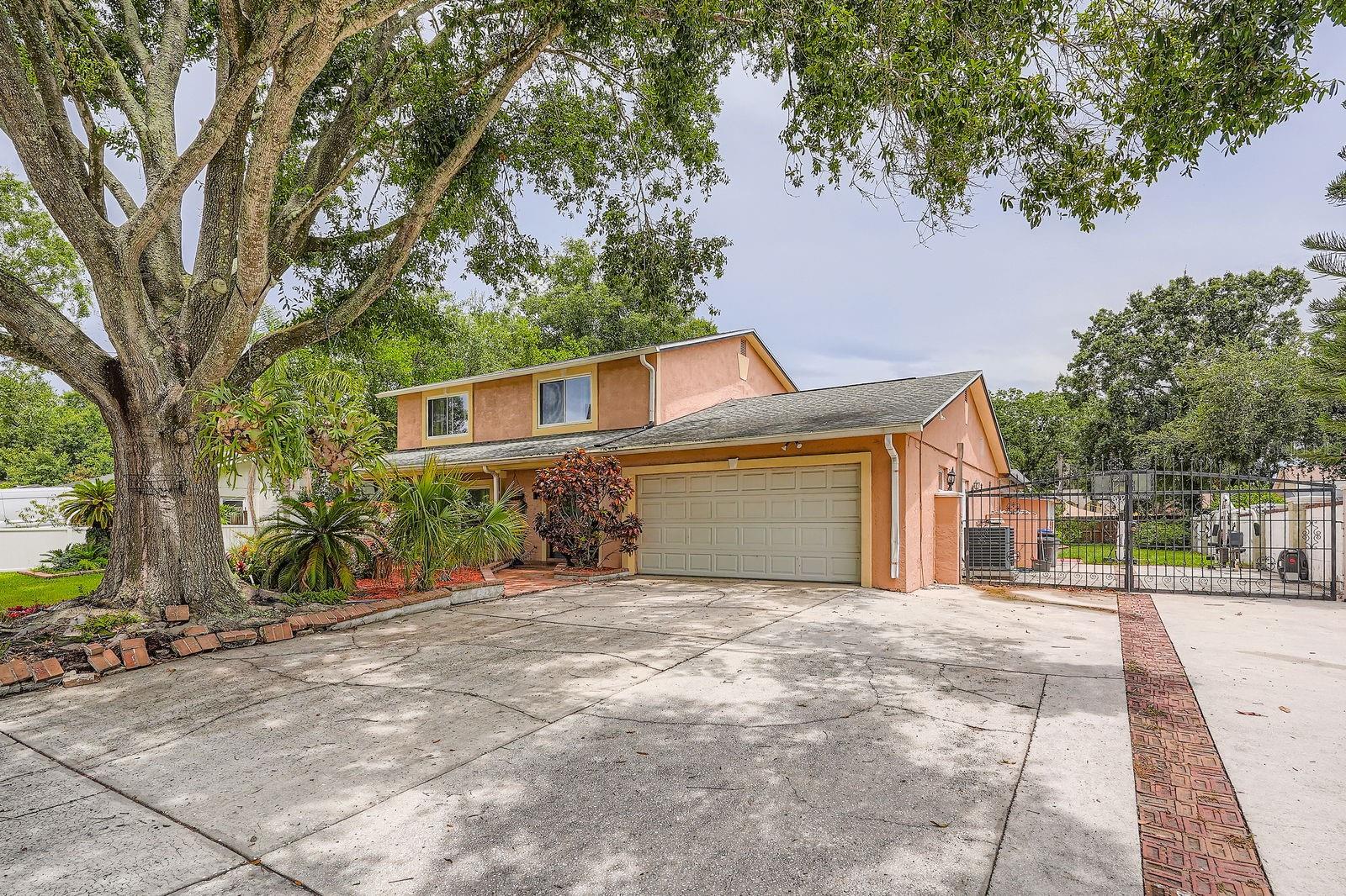 Details for 15508 Wetstone Drive, TAMPA, FL 33613