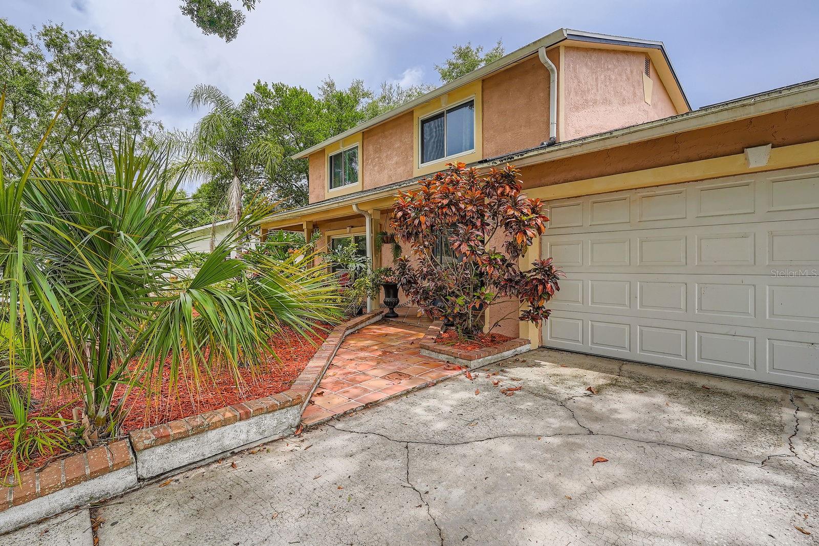 Image 4 of 46 For 15508 Wetstone Drive