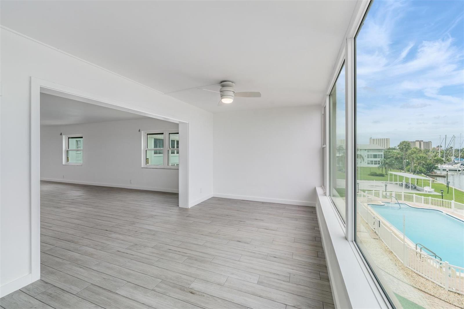 Image 9 of 30 For 1847 Shore Drive S 301