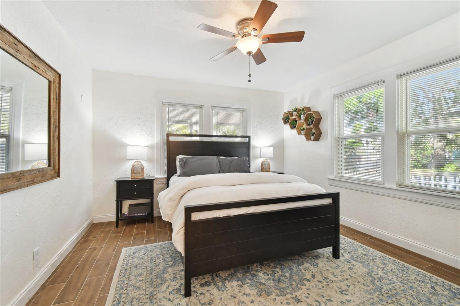 Image 11 of 50 For 2126 7th Avenue N