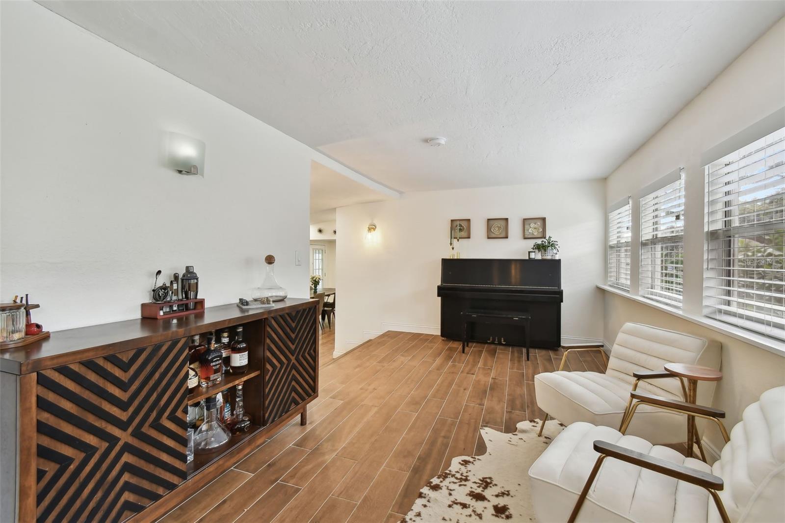 Image 19 of 50 For 2126 7th Avenue N