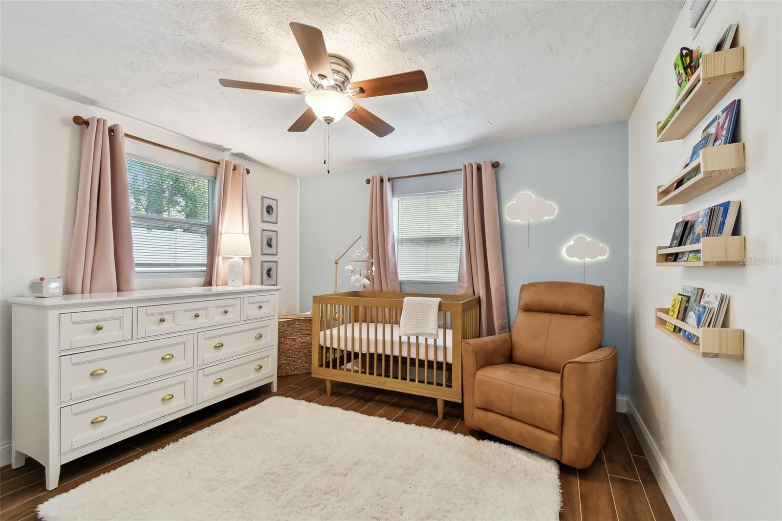 Image 38 of 50 For 2126 7th Avenue N
