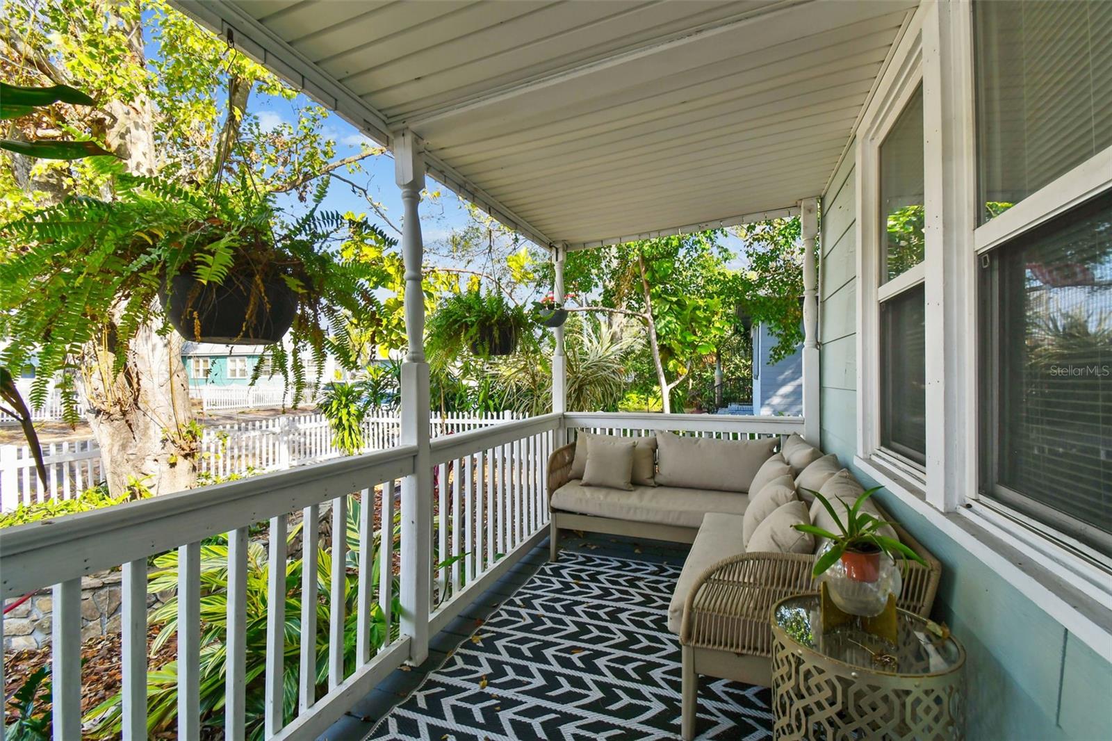 Image 5 of 50 For 2126 7th Avenue N