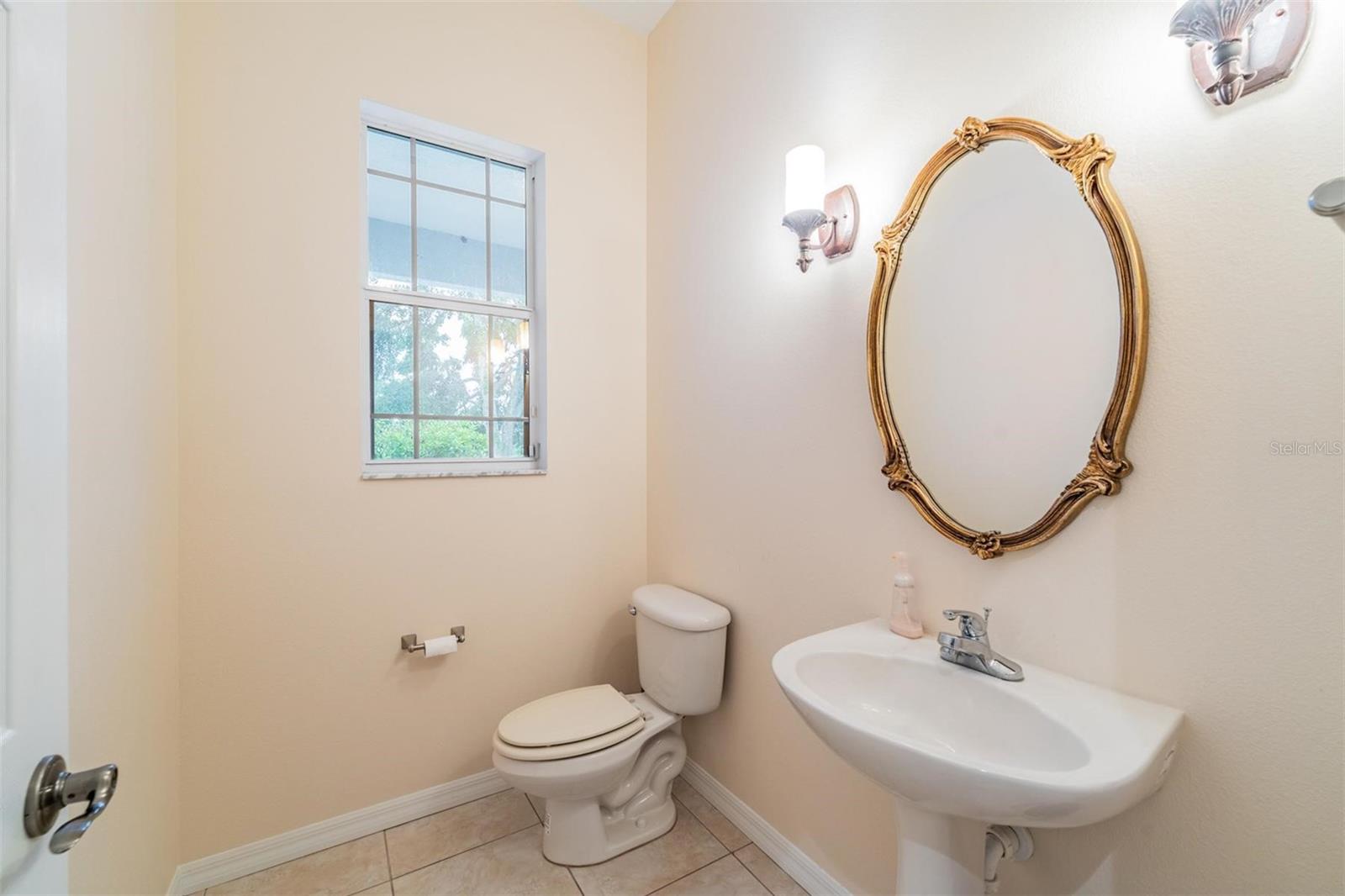 Image 30 of 38 For 117 Camelot Ridge Drive