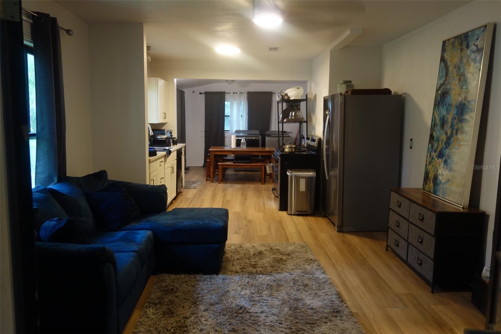 Image 13 of 27 For 903 6th Avenue