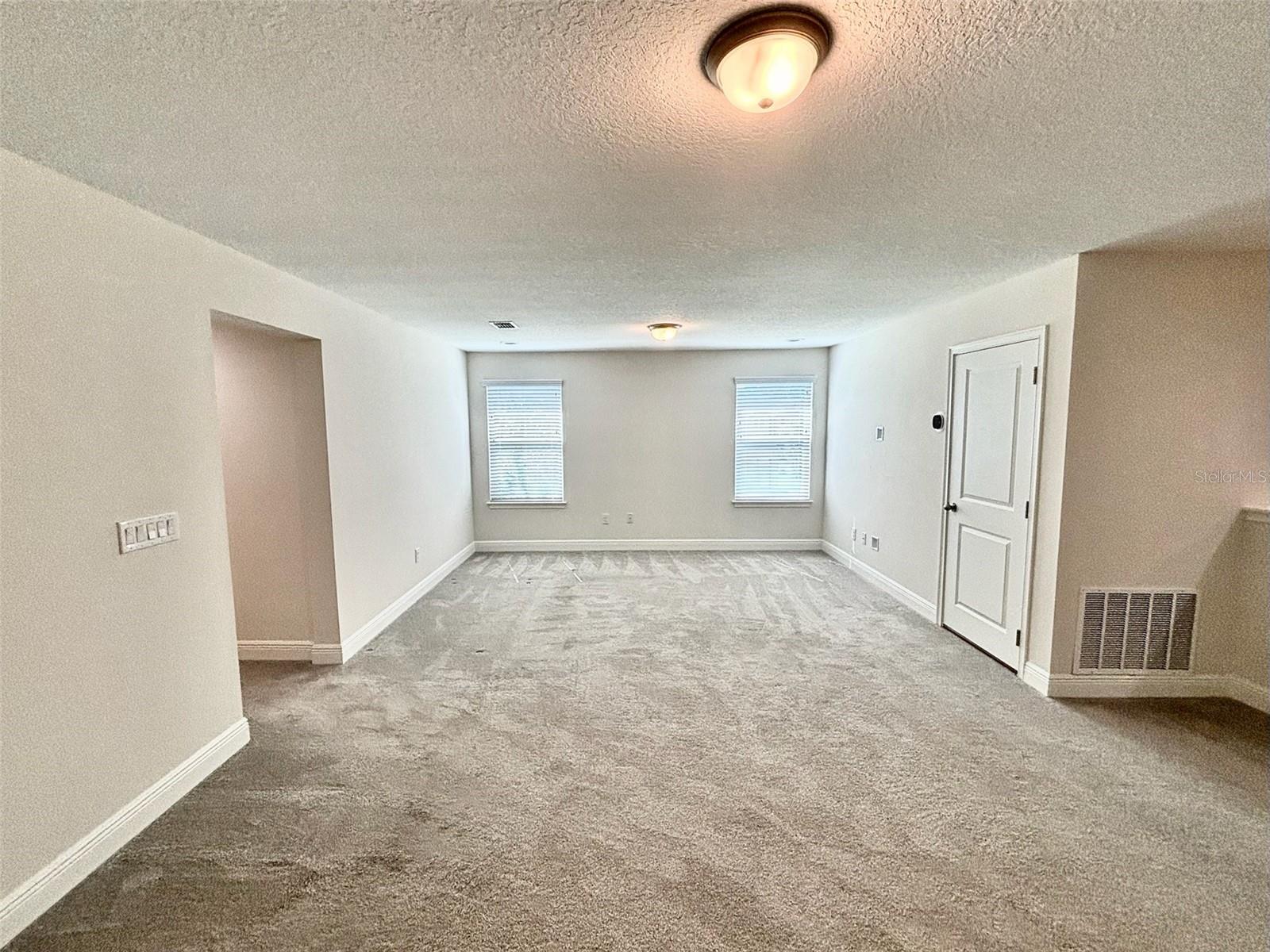 Image 19 of 42 For 6221 Scarlet Darter Way