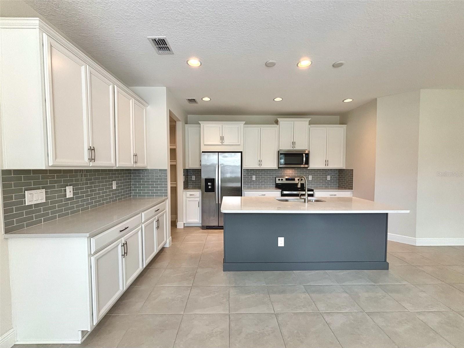 Image 5 of 42 For 6221 Scarlet Darter Way