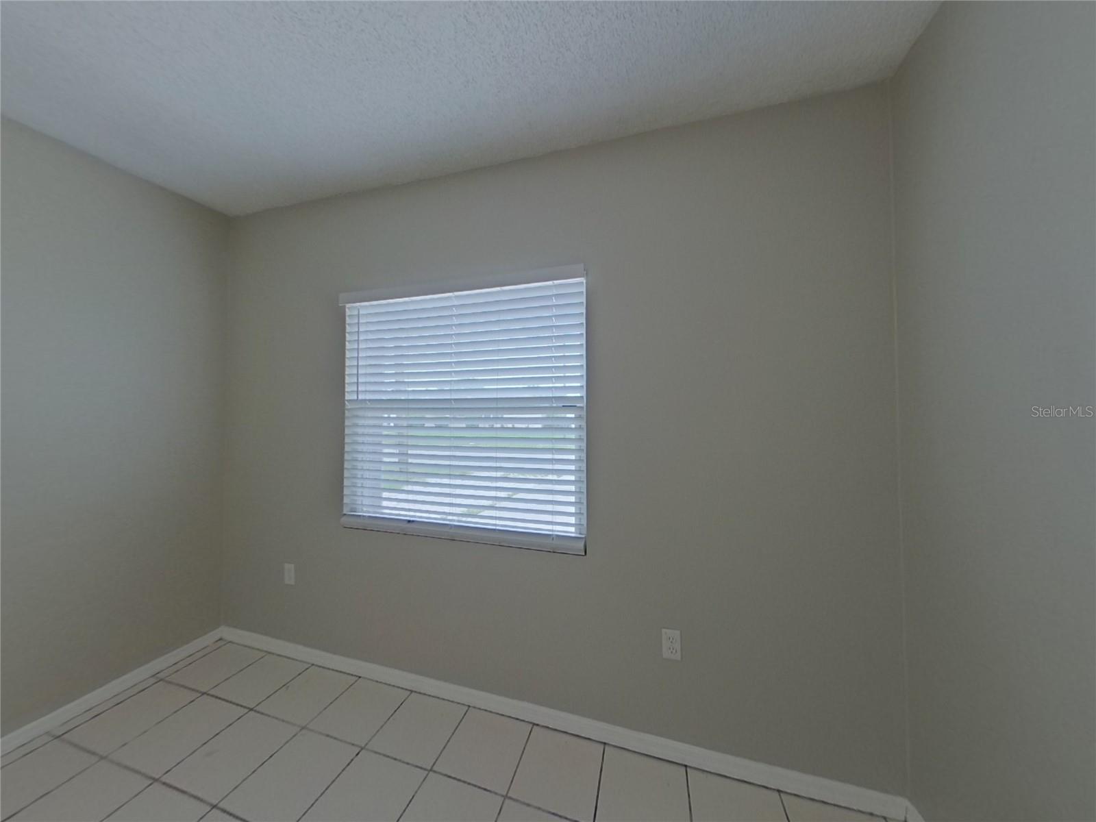 Image 10 of 17 For 3012 Lalani Boulevard