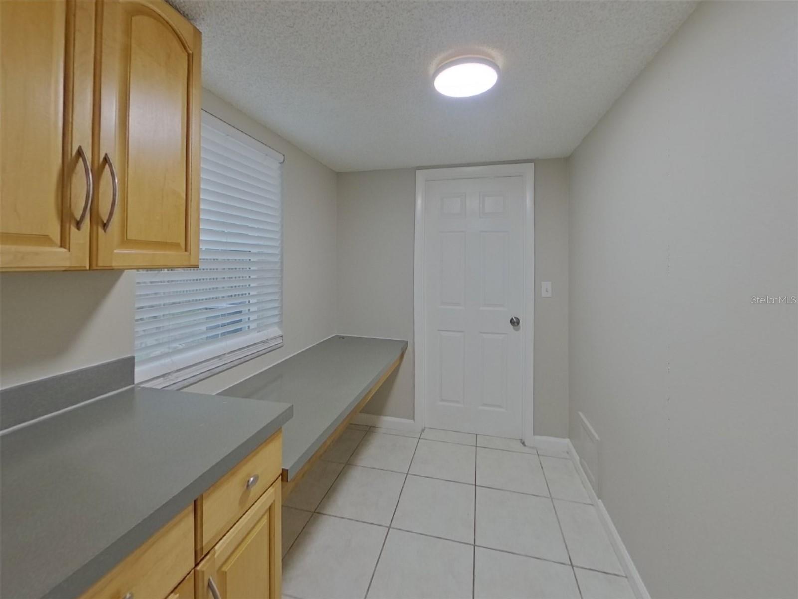 Image 5 of 17 For 3012 Lalani Boulevard