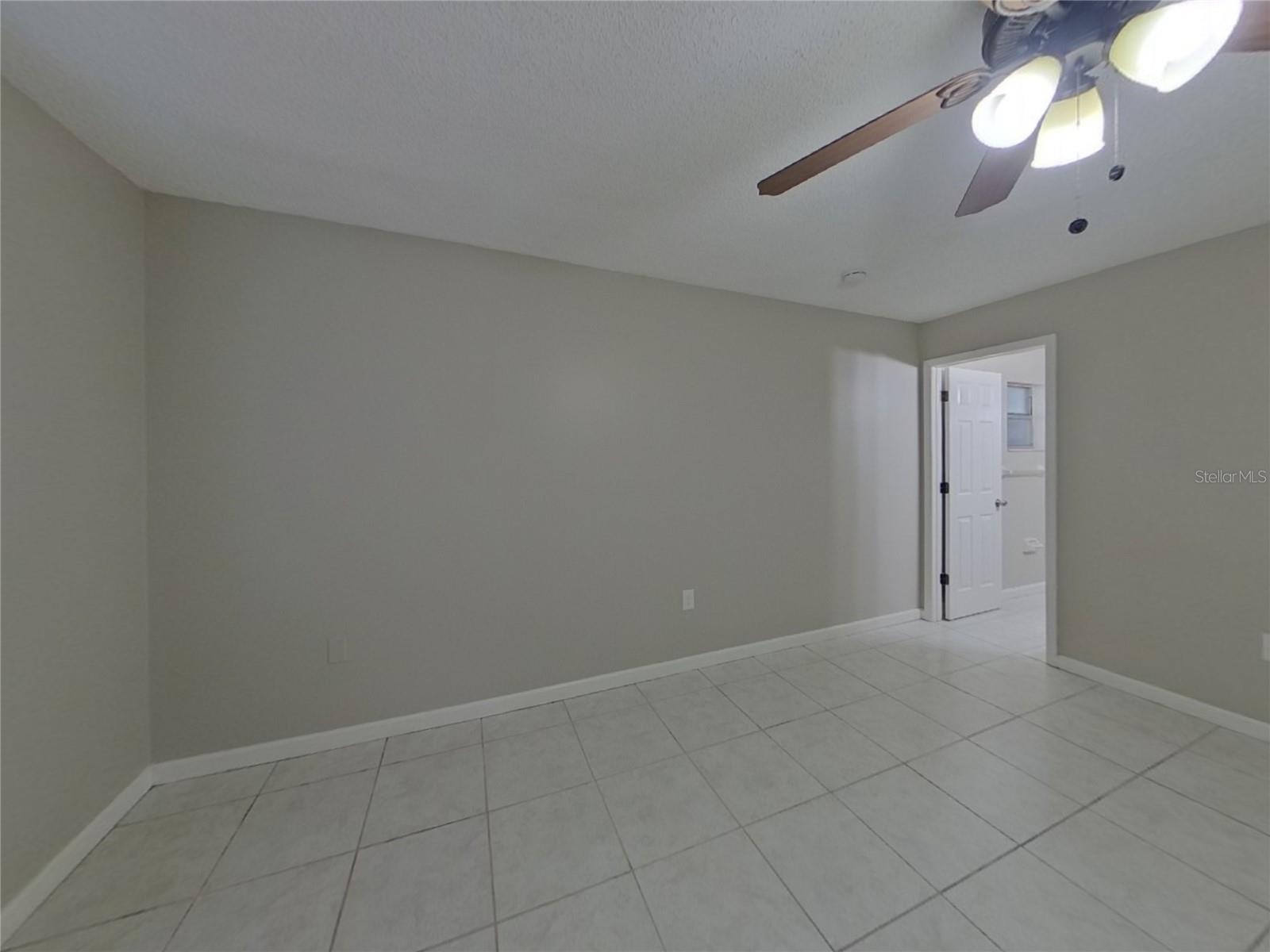 Image 8 of 17 For 3012 Lalani Boulevard