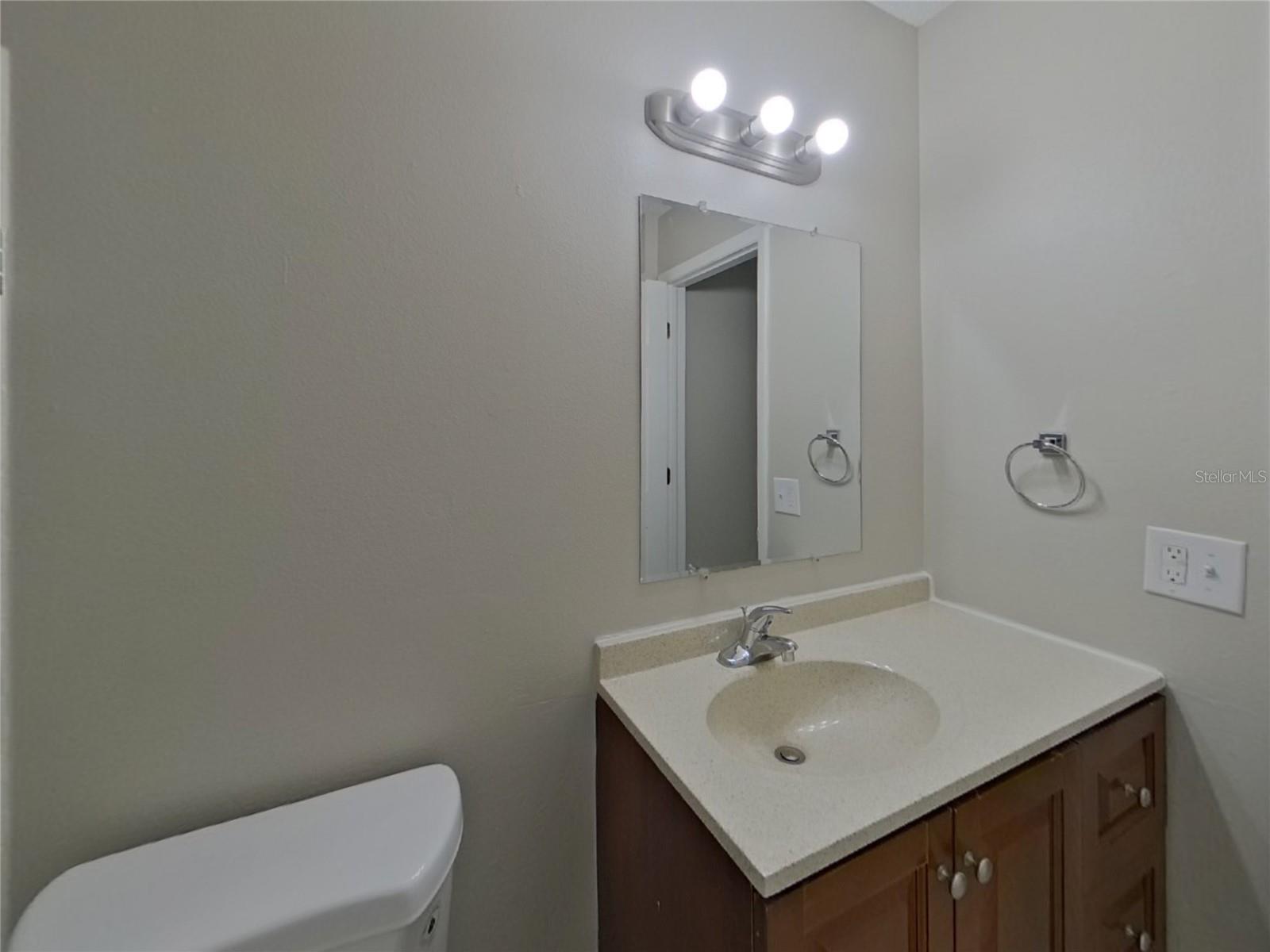 Image 9 of 17 For 3012 Lalani Boulevard