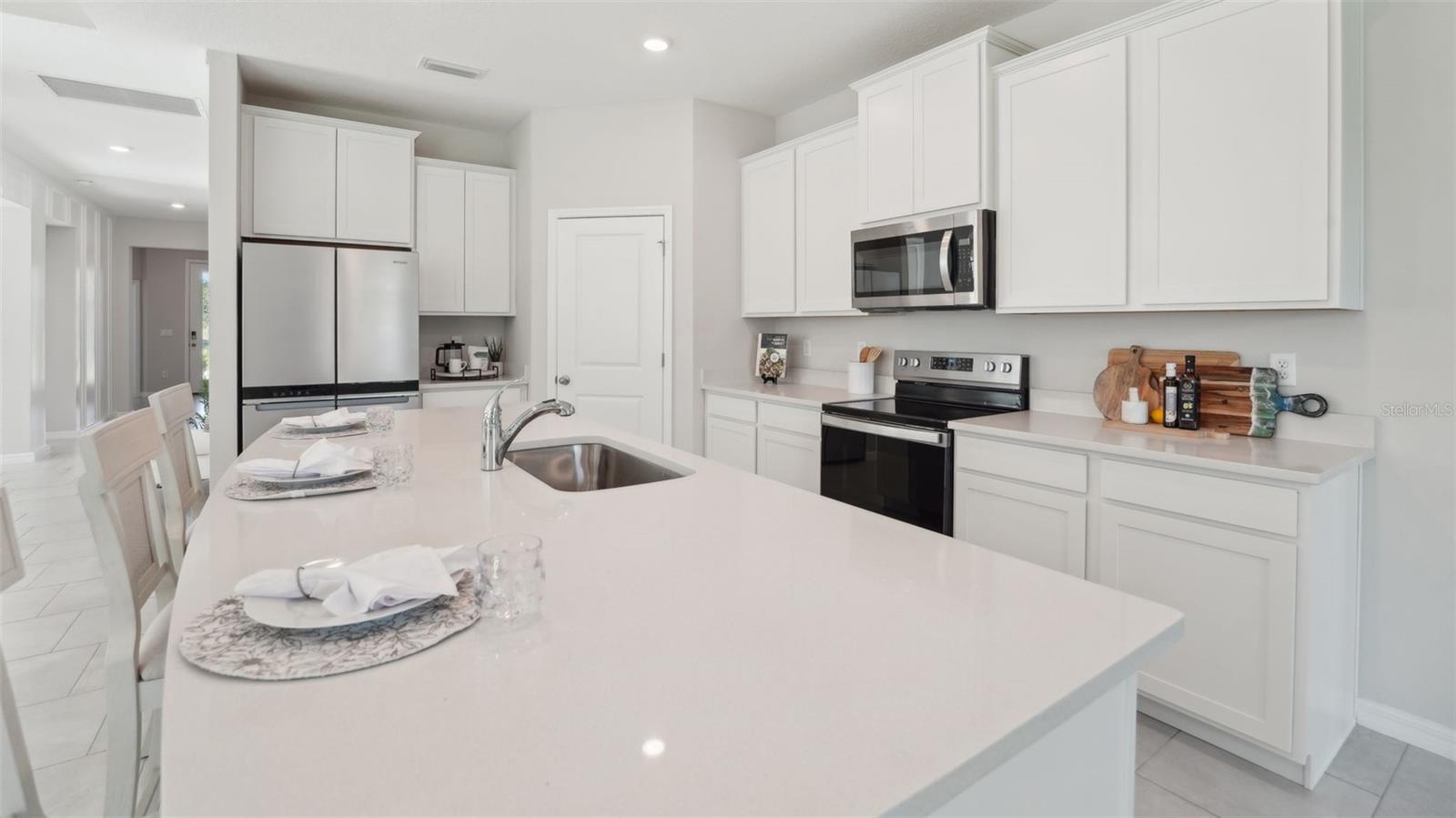 Image 16 of 24 For 2249 Stratten Drive