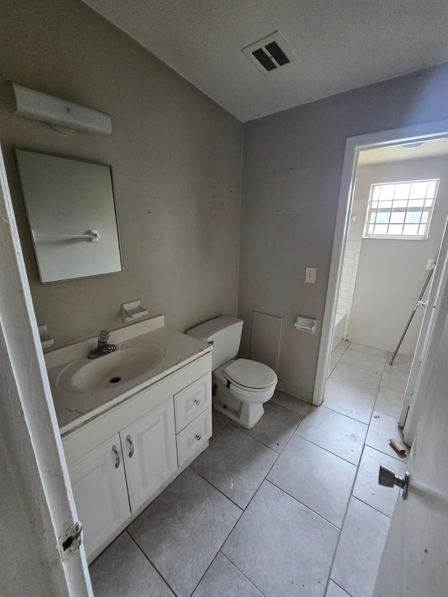 Image 7 of 19 For 4426 13th Avenue S