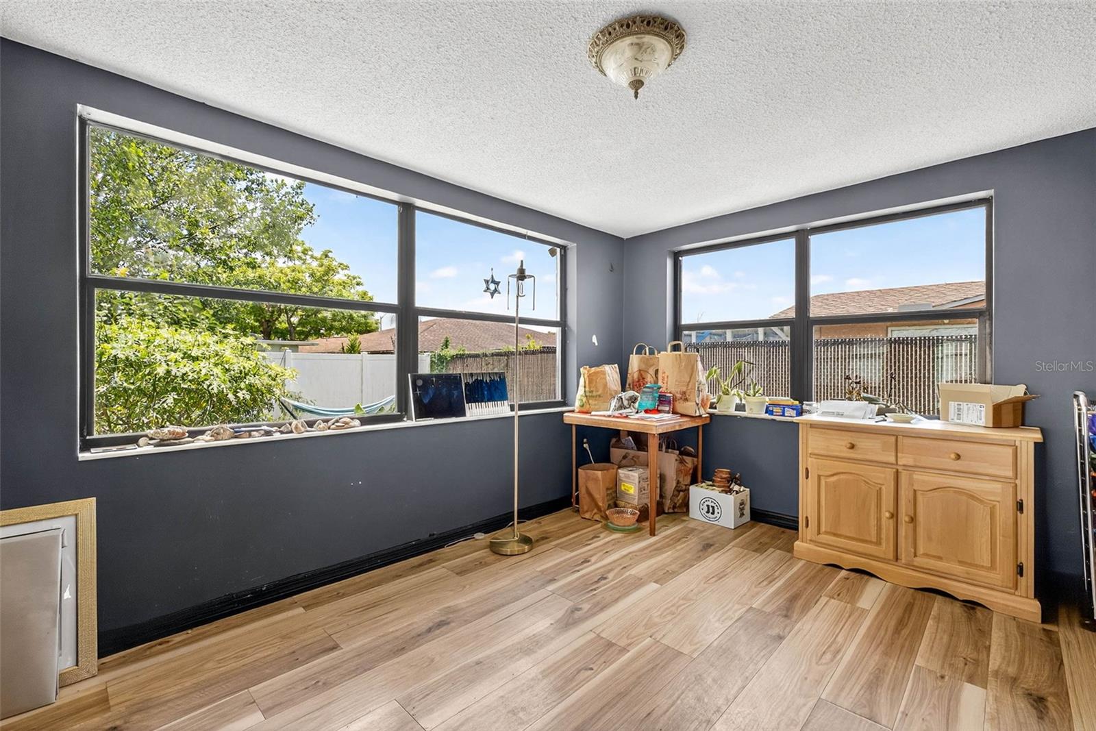 Image 18 of 34 For 7814 Burnham Drive