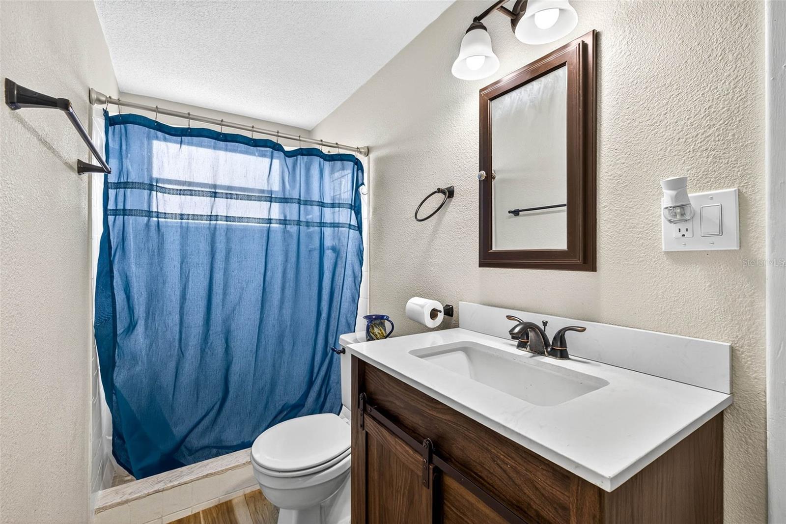 Image 21 of 34 For 7814 Burnham Drive