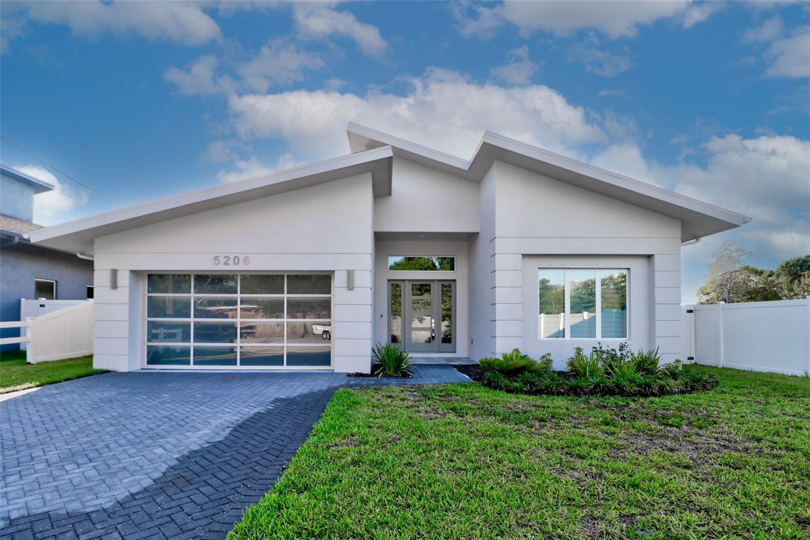 Details for 5206 Fern Row Lane, TAMPA, FL 33611