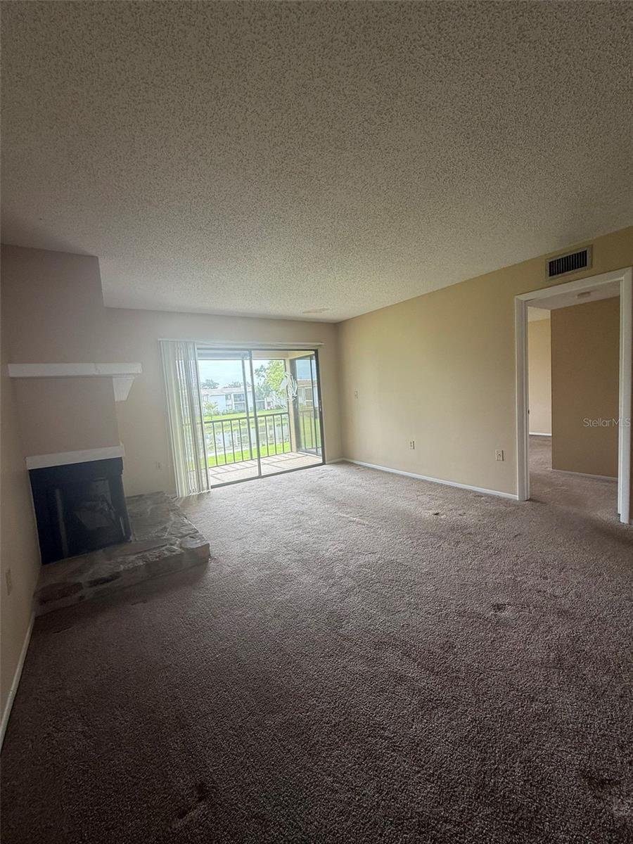 Image 6 of 16 For 106 Lakeside Drive