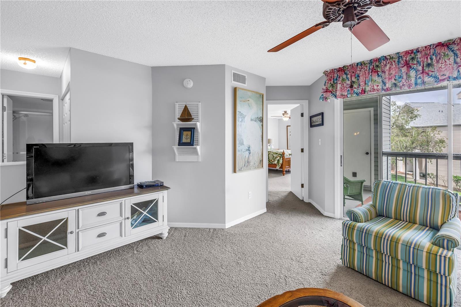 Image 4 of 40 For 6916 Stones Throw Circle N 9207
