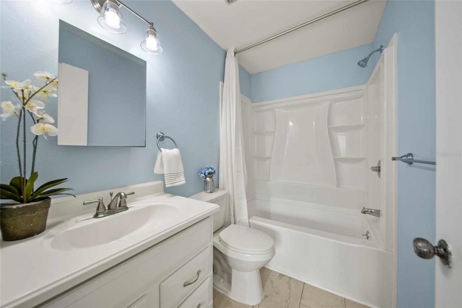 Image 15 of 48 For 14013 Basin Street
