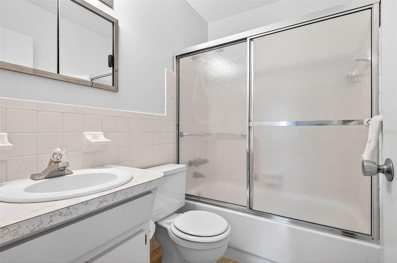 Listing photo id 24 for 2370 Jamaican Street 84