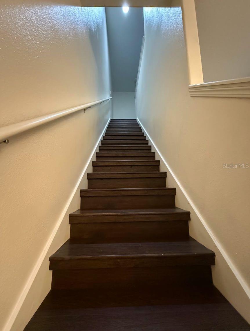 Image 7 of 18 For 2807 Lantern Hill Avenue