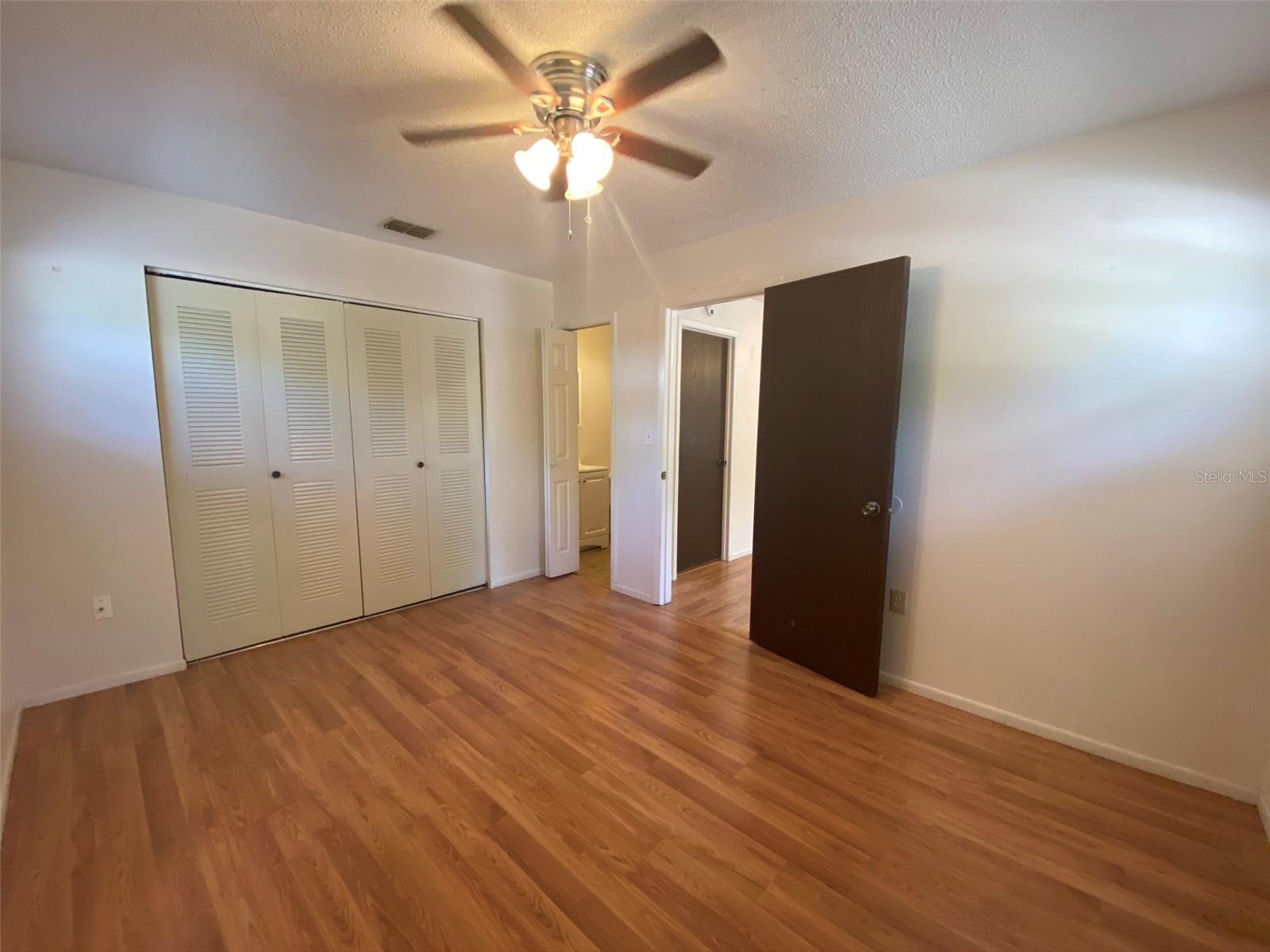 Image 10 of 14 For 301 Woodrow Avenue B
