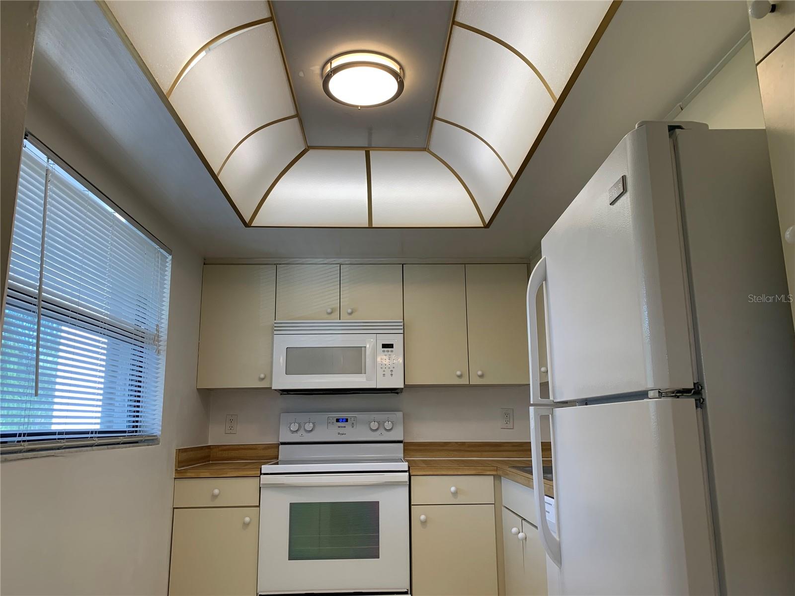 Image 14 of 42 For 3038 Eastland Boulevard F307
