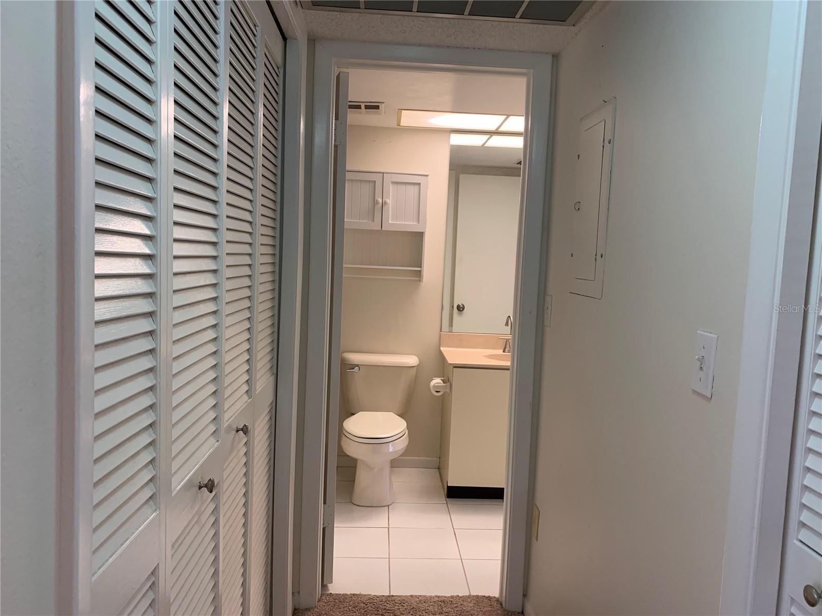 Image 21 of 42 For 3038 Eastland Boulevard F307