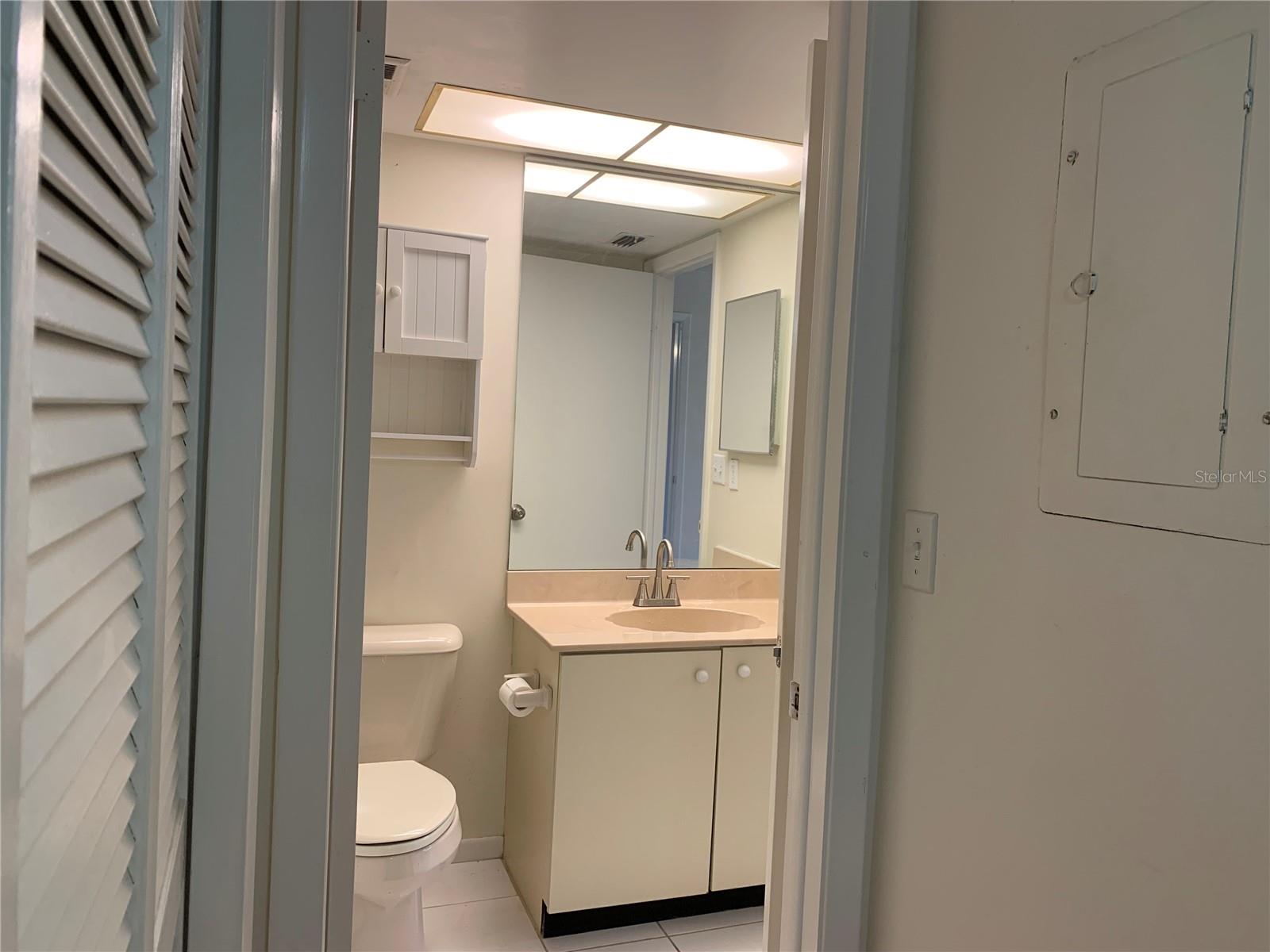 Image 31 of 42 For 3038 Eastland Boulevard F307