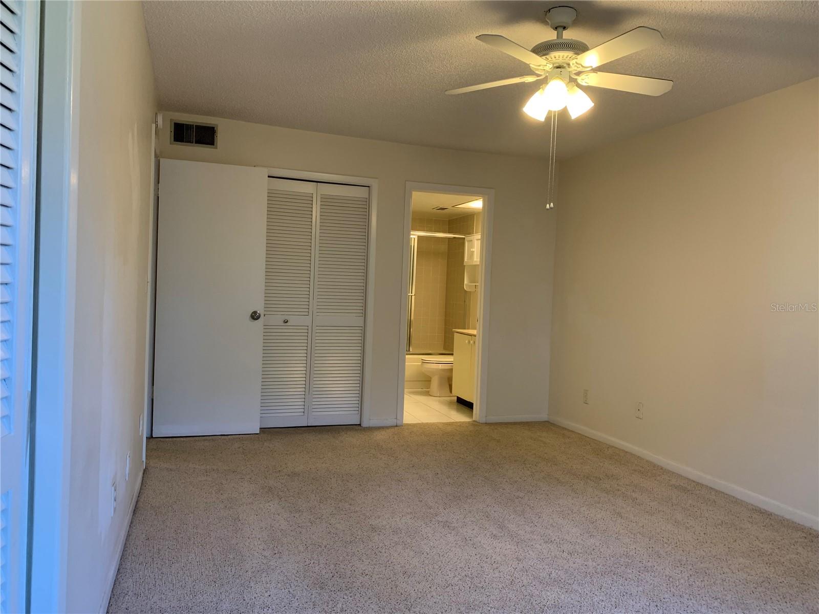 Image 8 of 42 For 3038 Eastland Boulevard F307