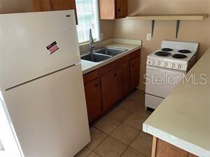 Image 4 of 7 For 1661 27th Avenue N