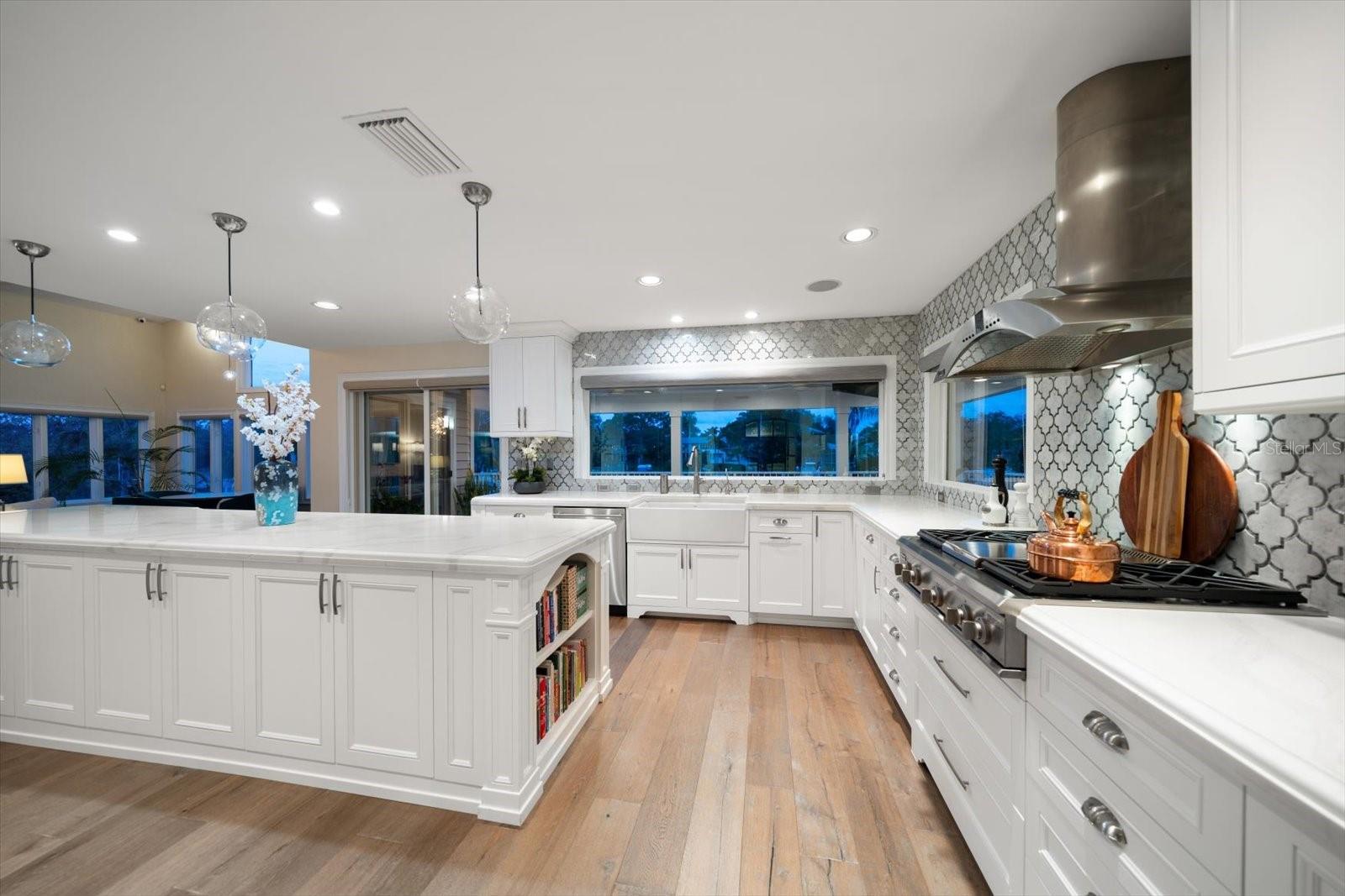 Image 69 of 100 For 2016 Gulfview Drive
