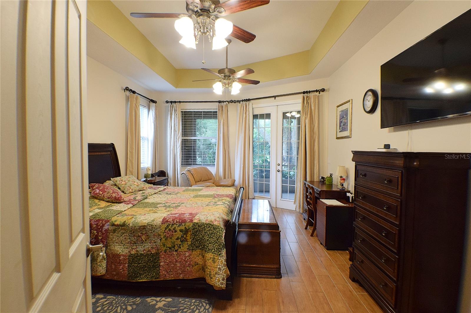 Listing photo id 16 for 32449 Laurel Court