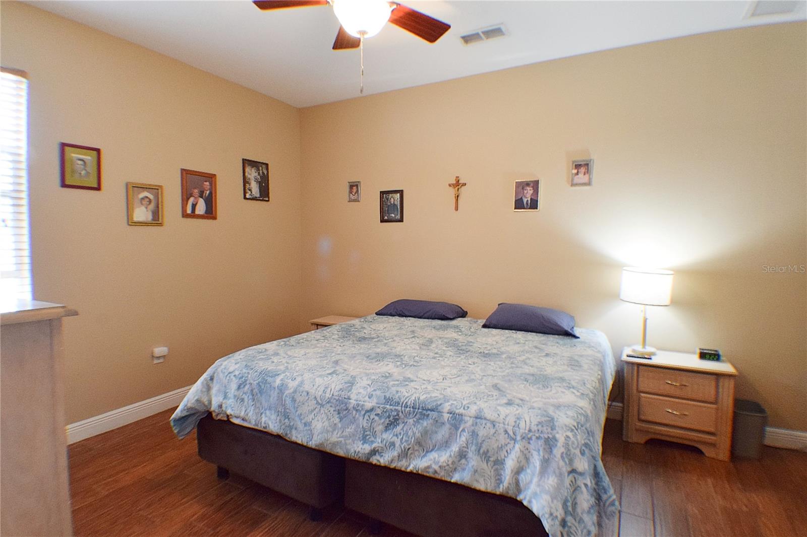 Listing photo id 25 for 32449 Laurel Court