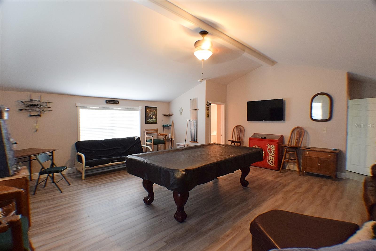 Listing photo id 38 for 32449 Laurel Court