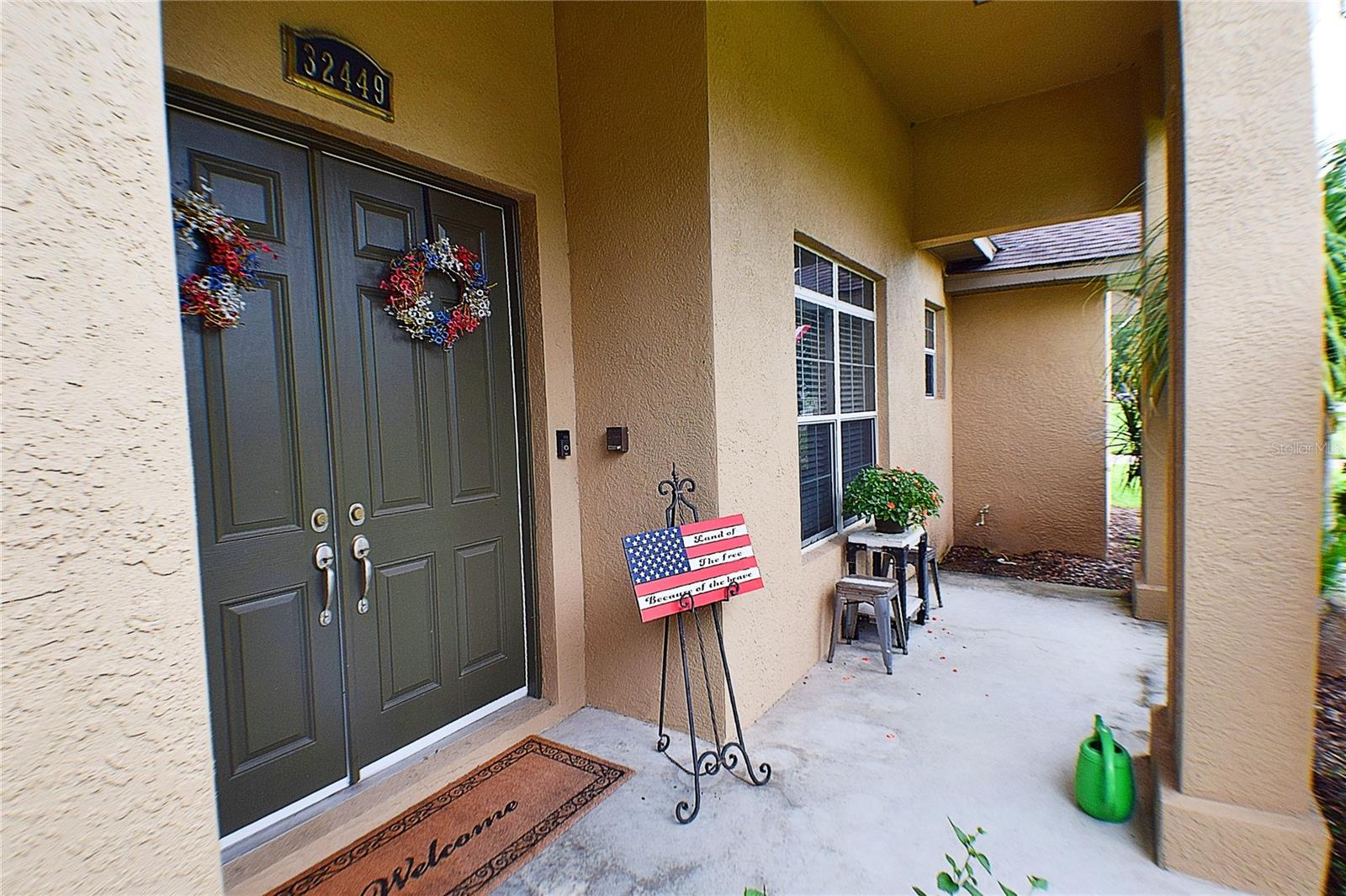 Listing photo id 42 for 32449 Laurel Court