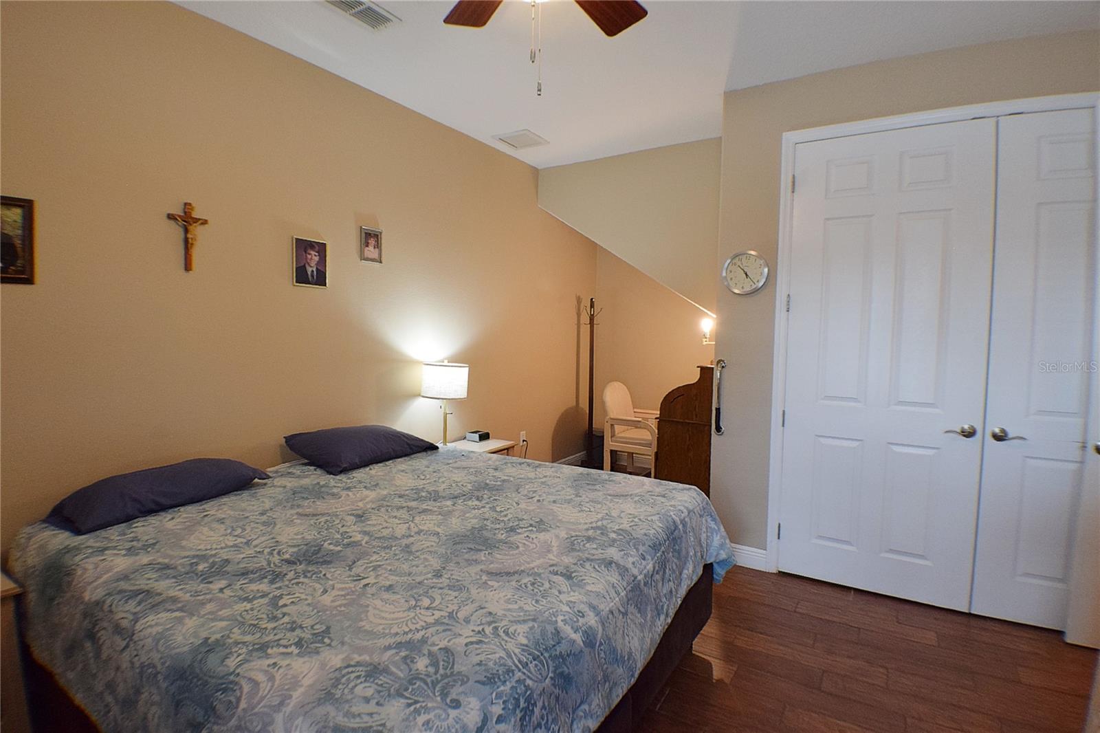 Listing photo id 51 for 32449 Laurel Court