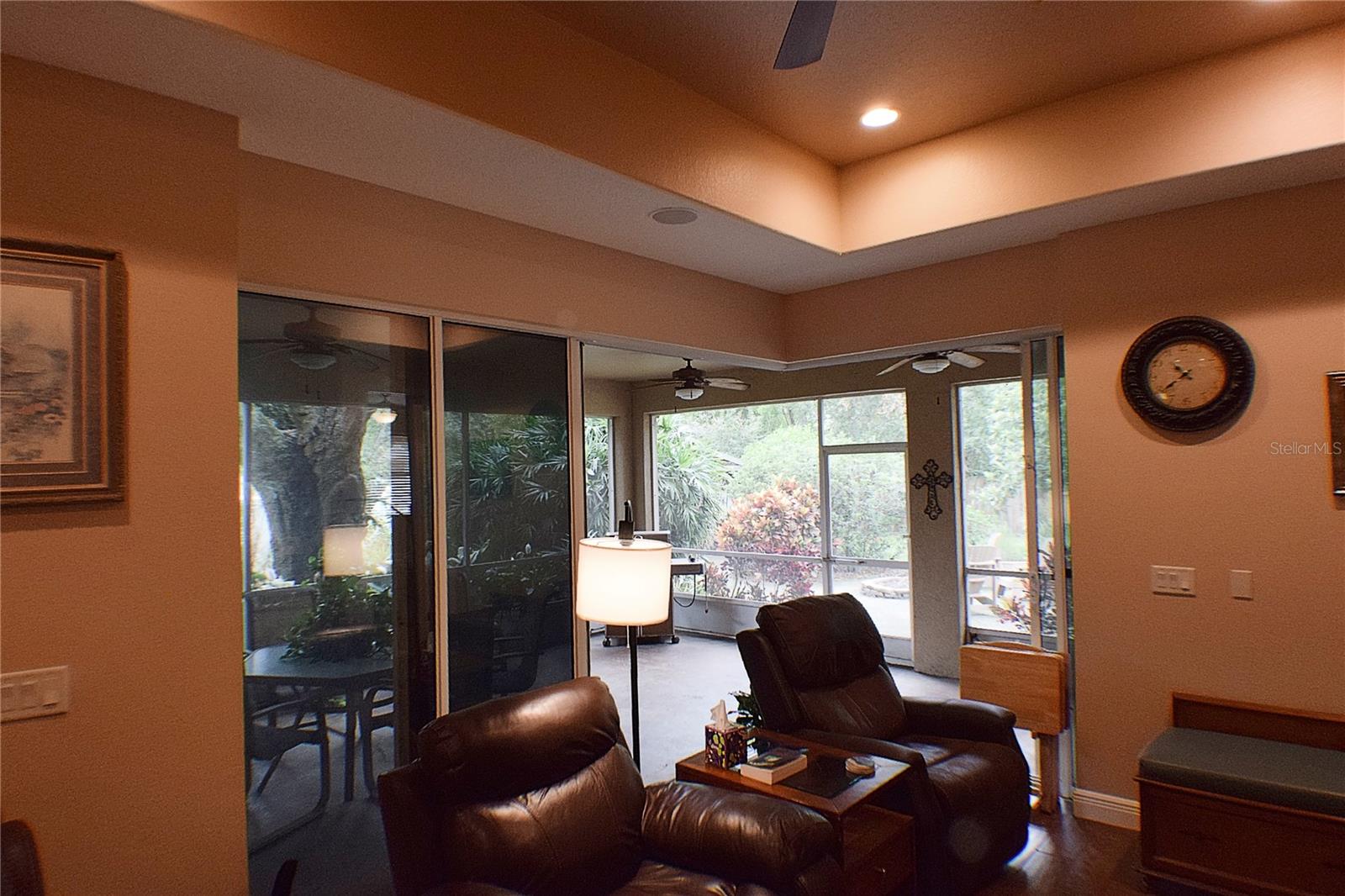 Listing photo id 55 for 32449 Laurel Court