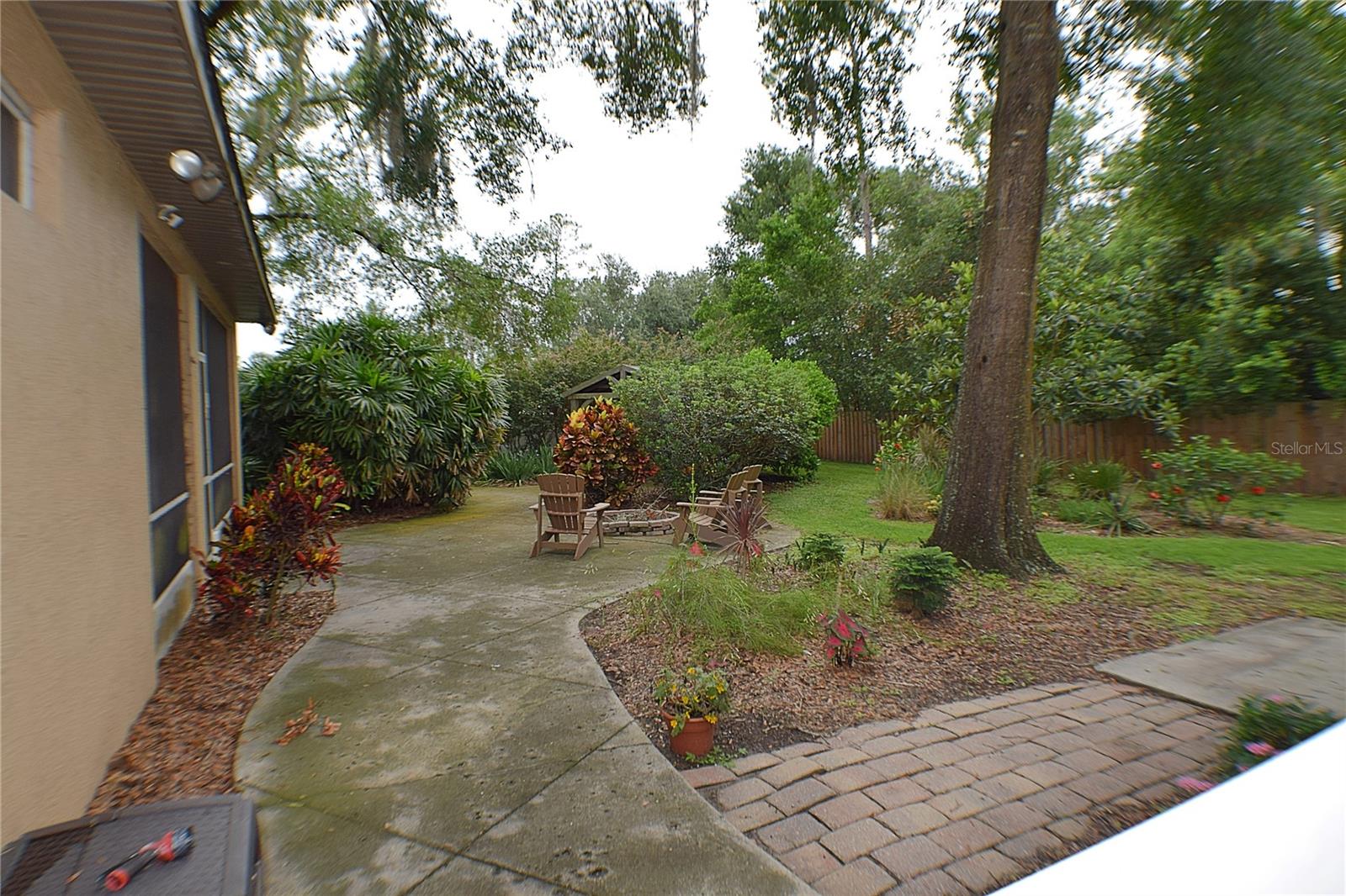 Listing photo id 62 for 32449 Laurel Court