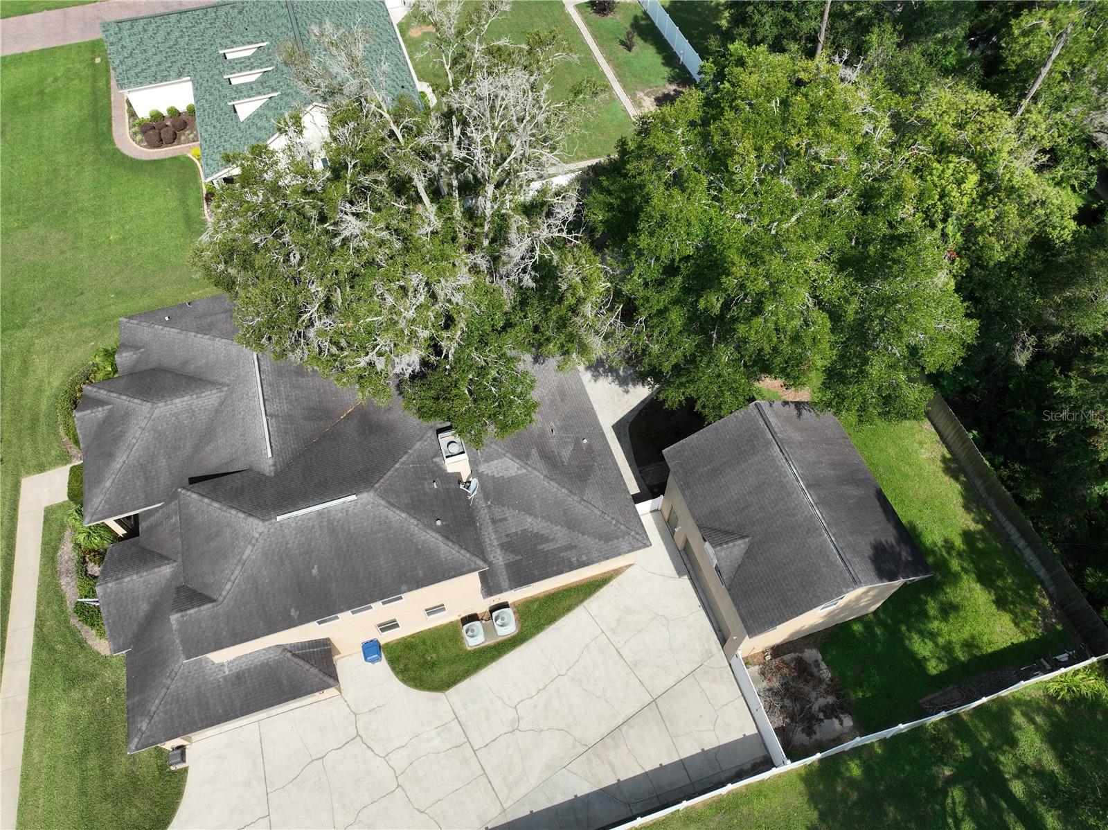 Listing photo id 71 for 32449 Laurel Court