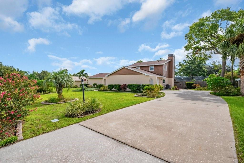 Image 2 of 59 For 1303 Rockwood Drive